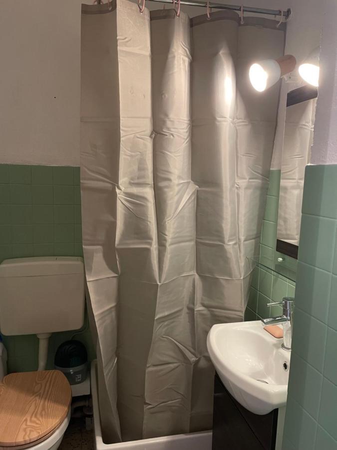 Appartamento Studio Amelie Proche Des Thermes 2Ieme Etage Esterno foto